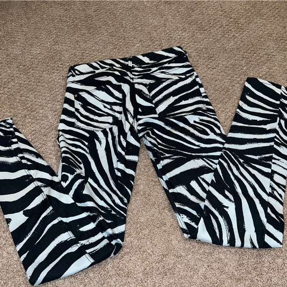 H&M zebra pants US size 6 - Picture 6 of 11